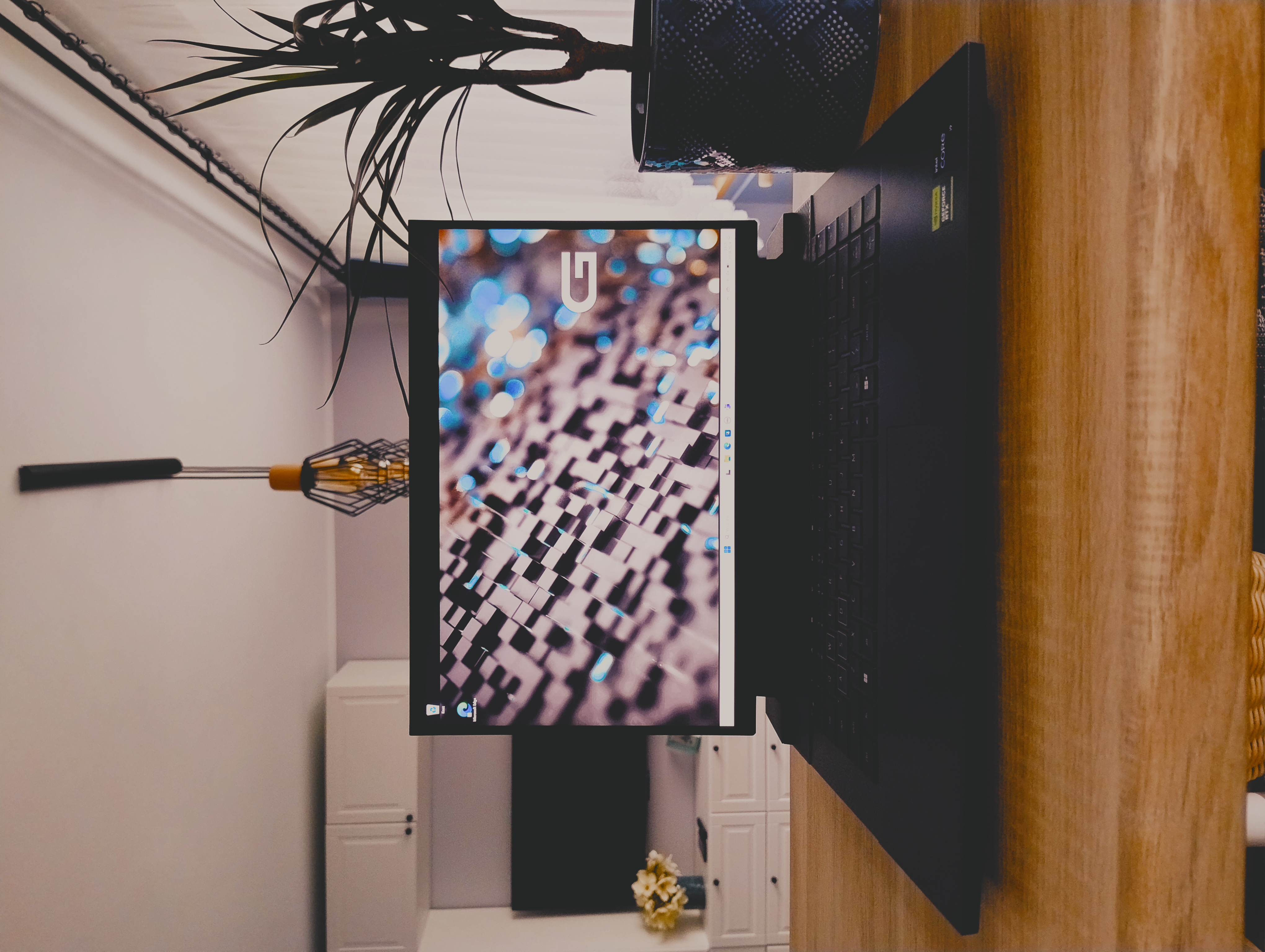 Mocarz, który zawstydza desktopy. Test i recenzja Dell G16 7630