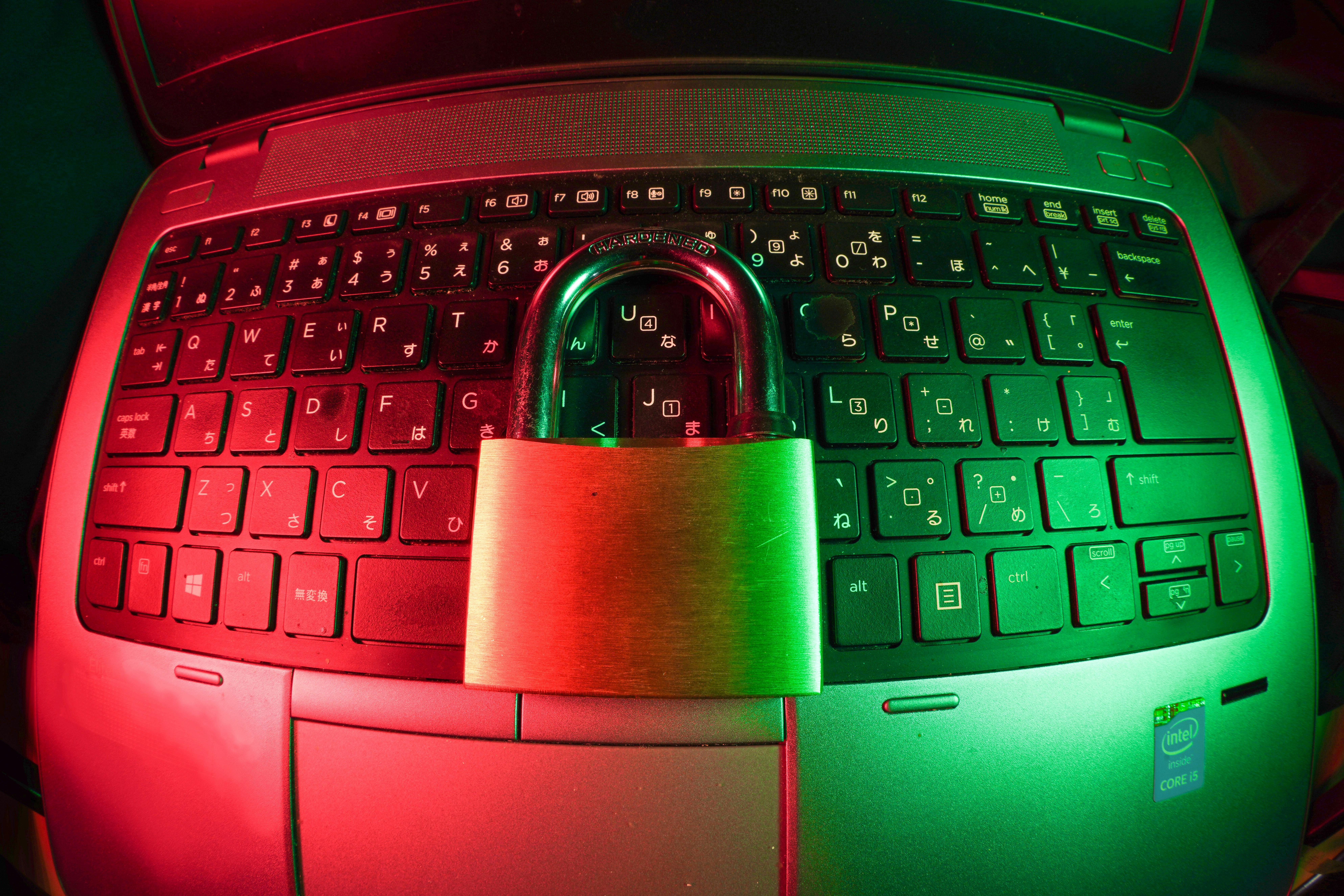 Jak chronić dane… światłem? Faraday Solutions i fotoniczna rewolucja w cyberbezpieczeństwie