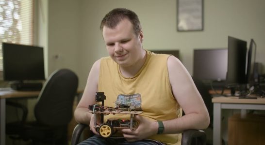 Mechaniczny asystent stworzony przez uczniów - poznajcie robota Alana 